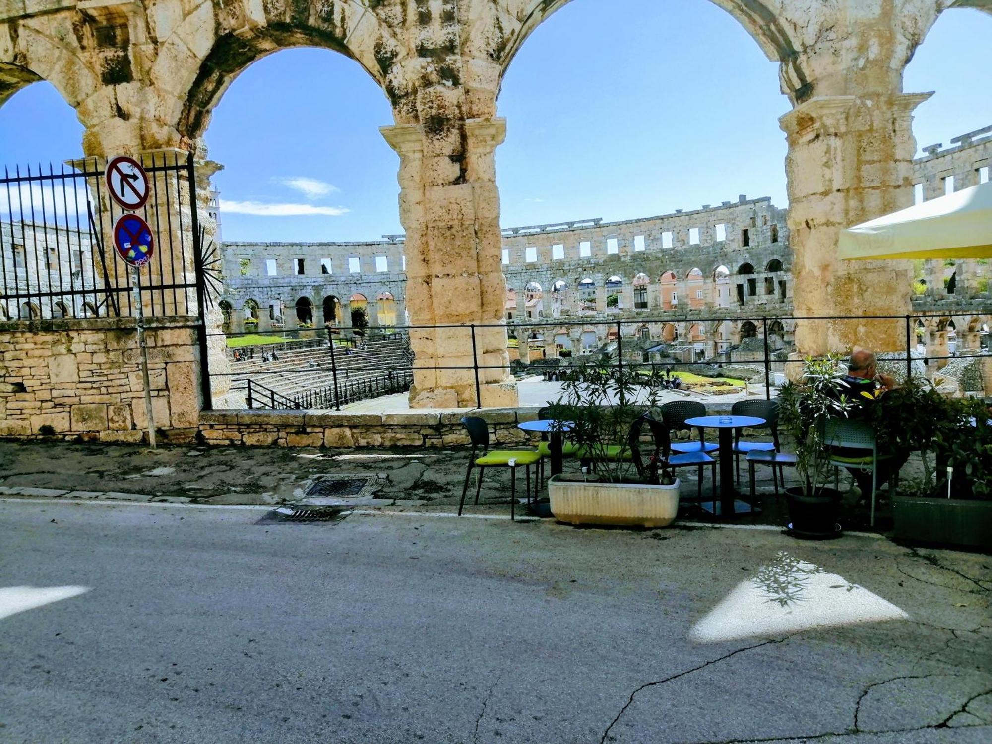 G1 Pula Center Colosseum Apartment Экстерьер фото